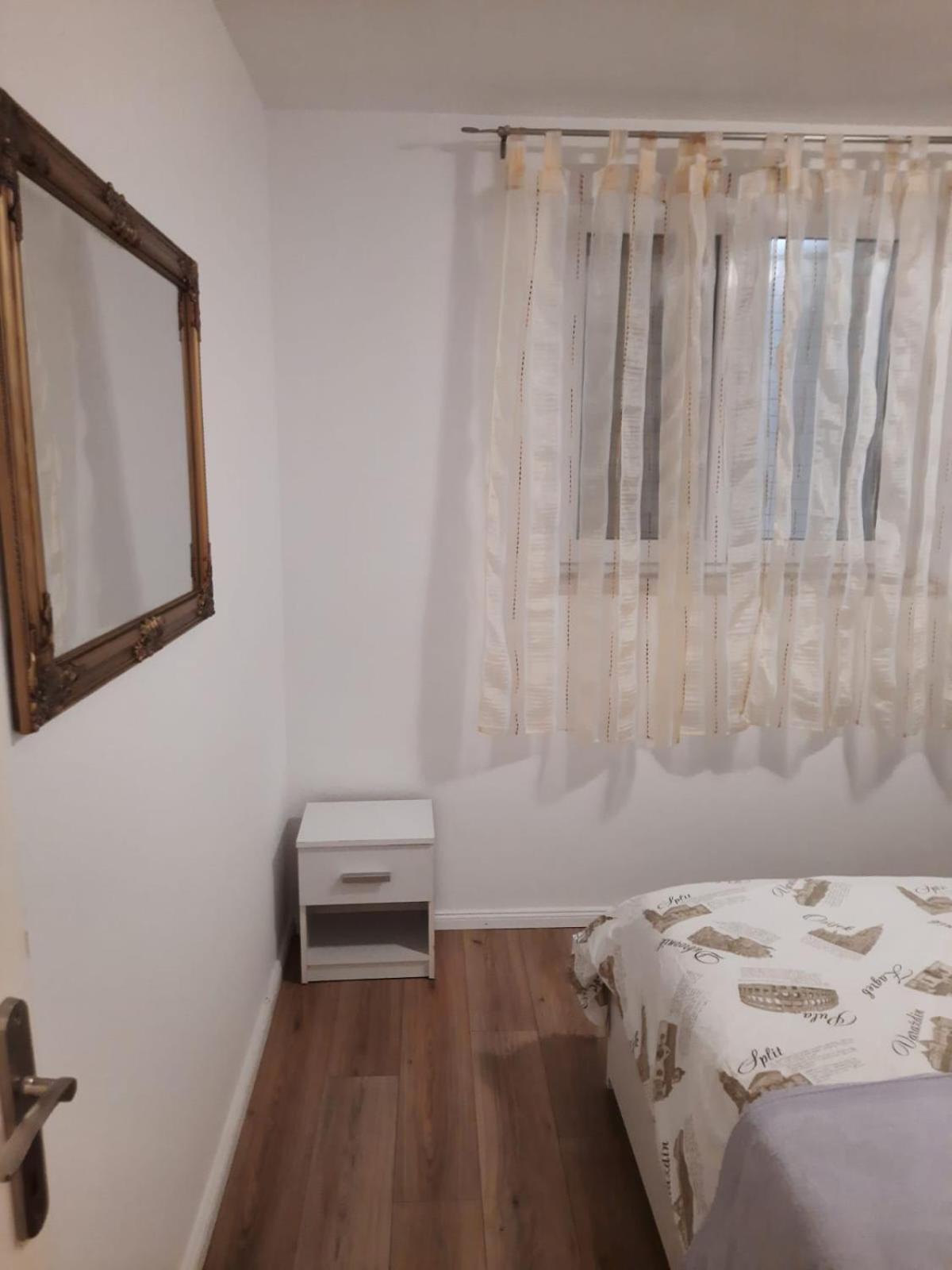 Gb Apartment